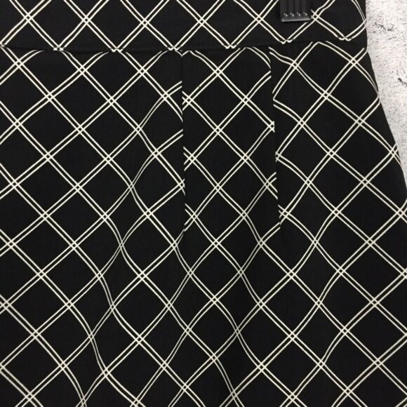 LizGolf Skort Sz 10 Cross Split Front Pockets in Shorts by Liz Claiborne - Picture 3 of 12